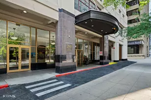 200 N Dearborn St, Chicago, IL 60601 - Photo 1