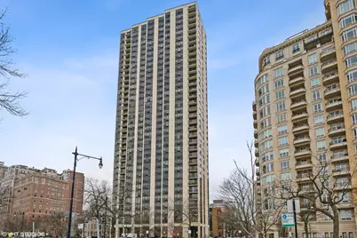 2500 N Lakeview Avenue #403, Chicago, IL 60614 - Photo 1