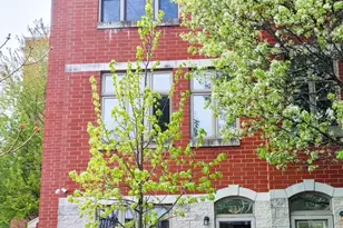 331 E 17th St, Chicago, IL 60616 - Photo 1