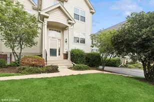 2673 N Augusta Dr, Wadsworth, IL 60083 - Photo 1