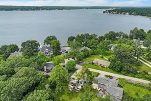 W2891 Hollybush Dr, Lake Geneva, WI 53147 - Photo 1