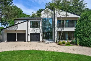 941 Skokie Ridge Dr, Glencoe, IL 60022 - Photo 1