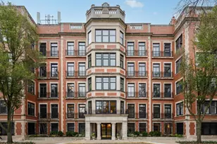 305 W Fullerton Pkwy, Chicago, IL 60614 - Photo 1