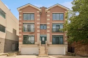 919 N Willard Ct, Chicago, IL 60642 - Photo 1