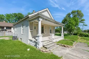 411 Pleasant St, Joliet, IL 60436 - Photo 1