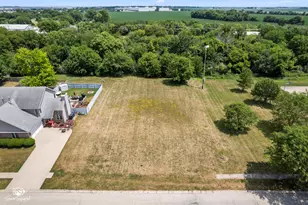 276 Walnut St, Manteno, IL 60950 - Photo 1