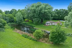 1191 Bay Dr, Dixon, IL 61021 - Photo 1