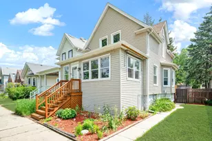 3235 Cuyler Ave, Berwyn, IL 60402 - Photo 1