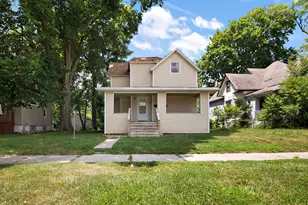 263 N Wildwood Ave, Kankakee, IL 60901 - Photo 1