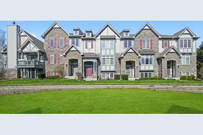 303 Sype Drive, Carol Stream, IL 60188 - Photo 1