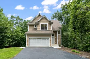 35W440 Park Ave, Saint Charles, IL 60174 - Photo 1