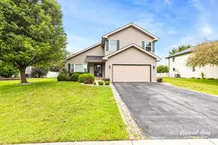 1347 W Cap Cir, Bourbonnais, IL 60914 - Photo 1