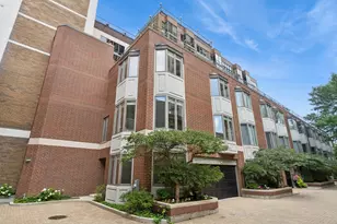 1740 N Clark St, Chicago, IL 60614 - Photo 1