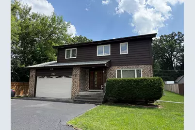 1709 E Kensington Road, Mount Prospect, IL 60056 - Photo 1