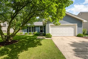 1341 Sunnybrook Dr, Naperville, IL 60540 - Photo 1