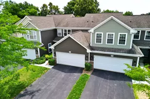 276 Wildspring Ct, Itasca, IL 60143 - Photo 1