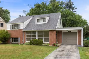 18508 Clyde Rd, Homewood, IL 60430 - Photo 1