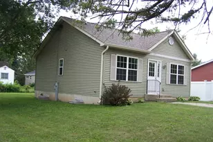 7117 Seminole Dr, Wonder Lake, IL 60097 - Photo 1