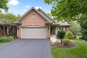 2933 Northcliffe Ct, Rockford, IL 61114 - Photo 1