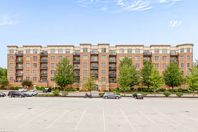 9530 S Cook Avenue #412, Oak Lawn, IL 60453 - Photo 1