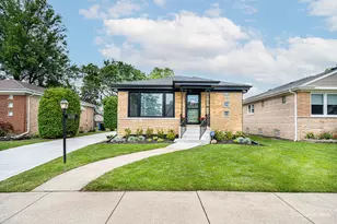 6126 N Naples Ave, Chicago, IL 60631 - Photo 1