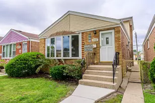 4730 S Lawler Ave, Chicago, IL 60638 - Photo 1