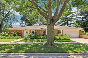 8318 Gross Point Rd, Morton Grove, IL 60053 - Photo 1