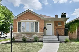 8801 S Merrill Ave, Chicago, IL 60617 - Photo 1