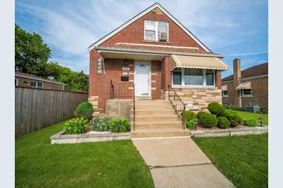 5107 S Luna Avenue, Chicago, IL 60638 - Photo 1