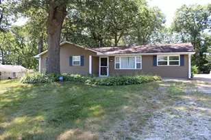 309 Bass St, Wilmington, IL 60481 - Photo 1