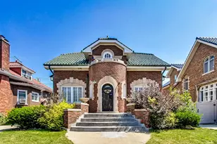 7102 Riverside Dr, Berwyn, IL 60402 - Photo 1