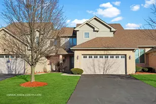 897 Dorsetshire Dr, Crete, IL 60417 - Photo 1