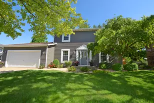 1410 Sioux Dr, Ottawa, IL 61350 - Photo 1