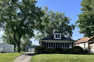 874 Oconor Ave, Lasalle, IL 61301 - Photo 1