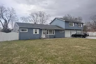 19119 S Saint Lawrence Ave, Glenwood, IL 60425 - Photo 1