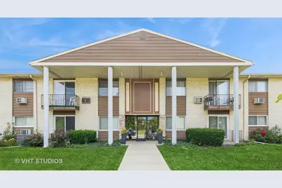 9518 Dee Road #203C, Des Plaines, IL 60016 - Photo 1