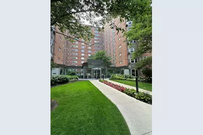 4960 N Marine Drive #320, Chicago, IL 60640 - Photo 1