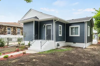 821 N Rosewood Avenue, Kankakee, IL 60901 - Photo 1