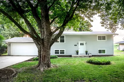 502 S East Street, Hudson, IL 61748 - Photo 1