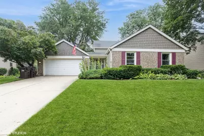 539 Monterey Drive, Crystal Lake, IL 60014 - Photo 1