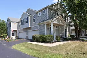 610 Wildwood Ln, Lakemoor, IL 60051 - Photo 1