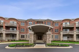 940 Augusta Way, Highland Park, IL 60035 - Photo 1