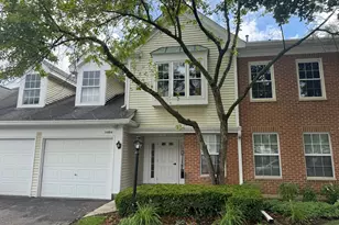 1404 Plum Ct, Mount Prospect, IL 60056 - Photo 1