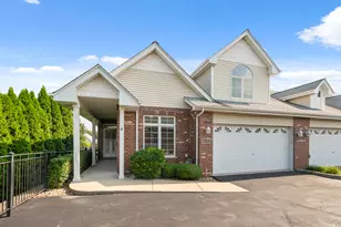 16101 Julia Courtyard, Tinley Park, IL 60477 - Photo 1