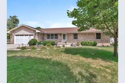 330 E Janet Drive, Braidwood, IL 60408 - Photo 1
