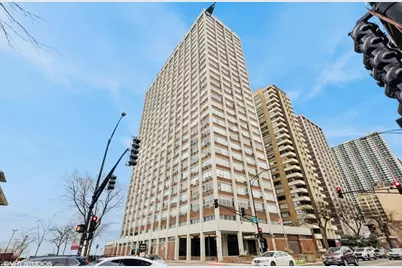 6171 N Sheridan Road #2202, Chicago, IL 60660 - Photo 1
