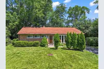 1121 Whitfield Road, Northbrook, IL 60062 - Photo 1