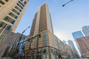 545 N Dearborn St, Chicago, IL 60654 - Photo 1