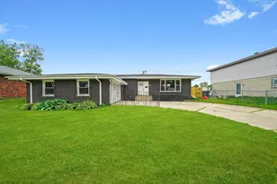 243 S Walnut St, Glenwood, IL 60425 - Photo 1