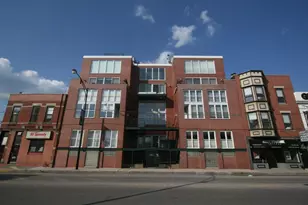 1705 N Clybourn Ave, Chicago, IL 60614 - Photo 1